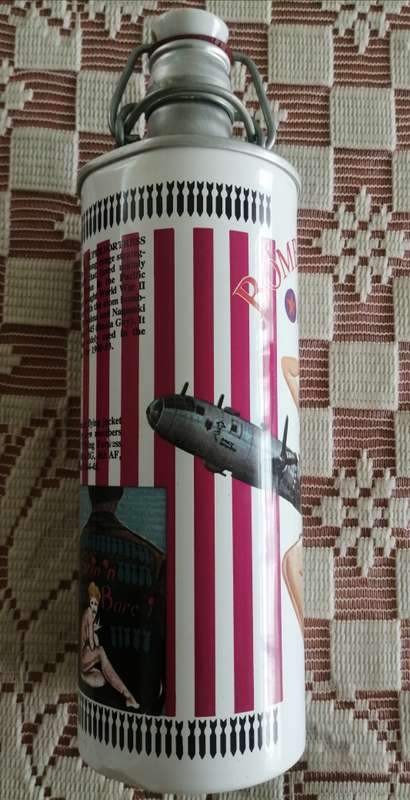 Bomber's Pin - UP Beer Can  Varga's Patriotic Gal