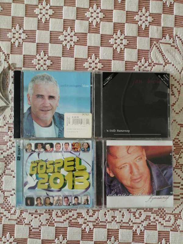 Afrikaans Musiek CD's (24)
