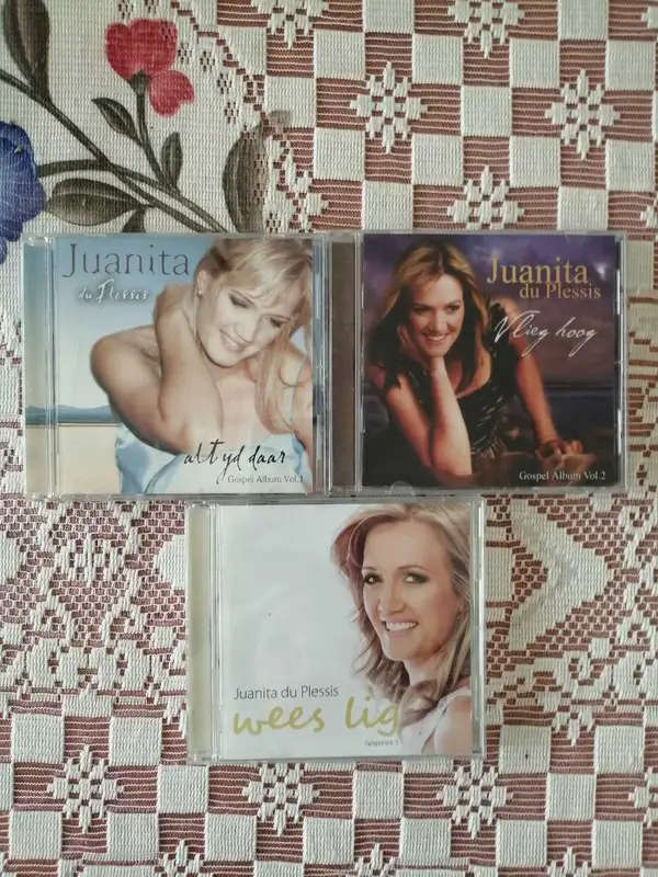 Afrikaans Musiek CD's (44 in total)
