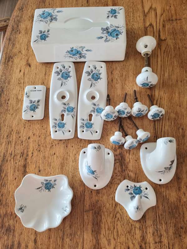 Porcelain Bathroom/Home Hardware Decor Accessories