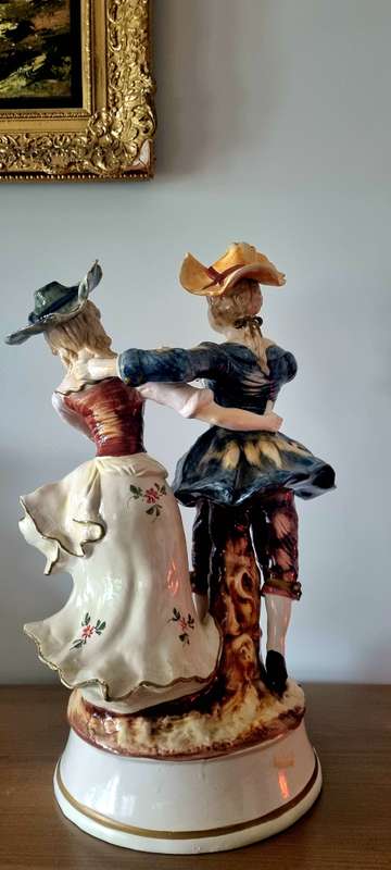 Large Porcelain Capodimonte Figures Statue Beatiful Romantic