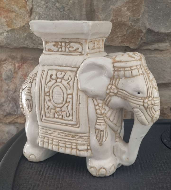 1960s Vintage Chinese Porcelain Ceramic Hand Painted Elephant Plant Pot Stand