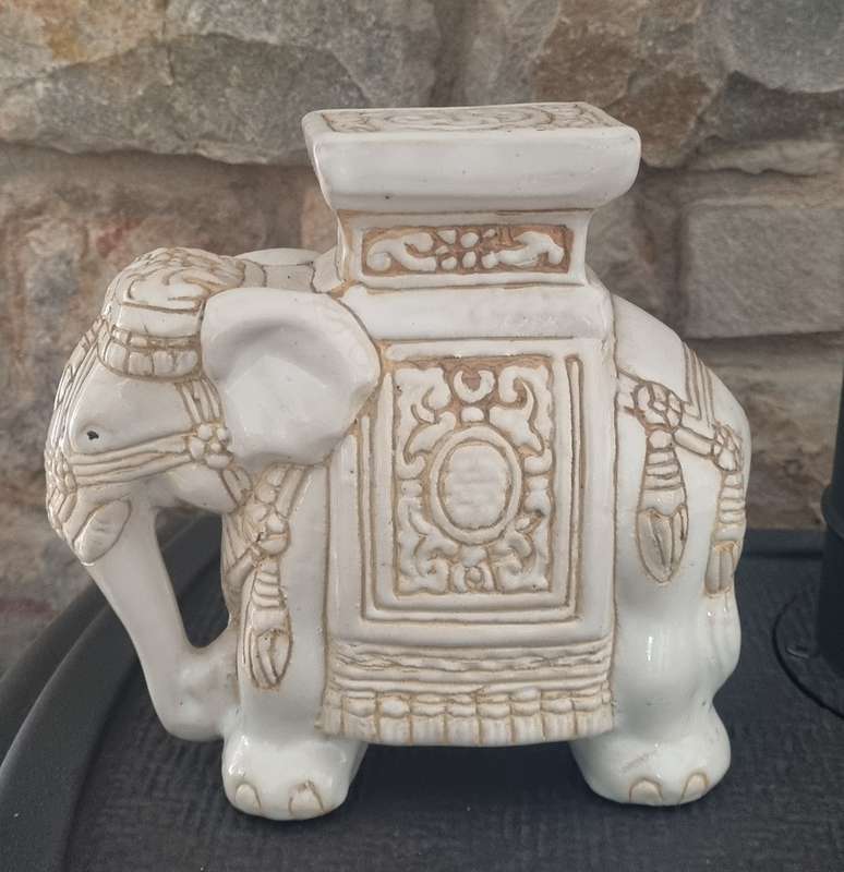 1960s Vintage Chinese Porcelain Ceramic Hand Painted Elephant Plant Pot Stand