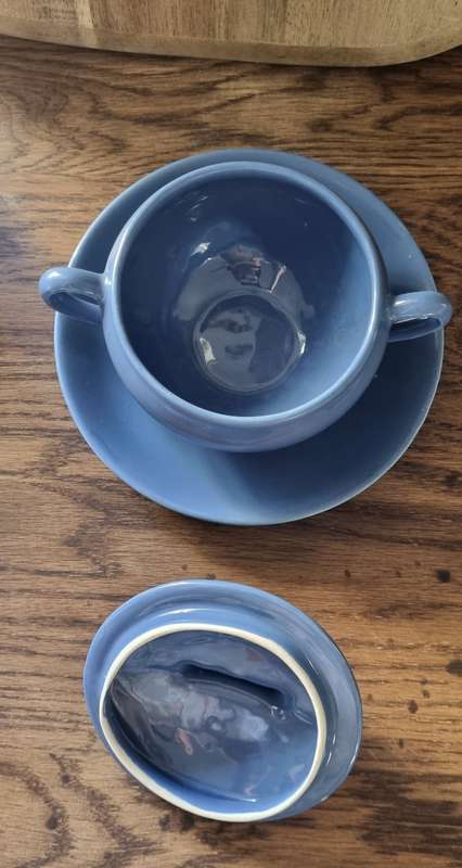 BLUE DROSTDY GRAHAMSTOWN South African Pottery Soup bowl with Lid and Saucer