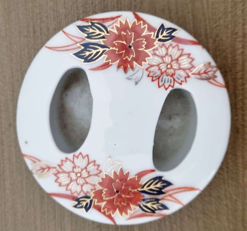 Japanese porcelain Tea Pot Imari style pattern with solid brass handle