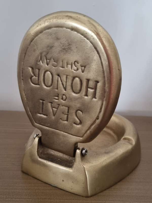 Vintage Retro Humorous Solid Brass Toilet Seat Ashtray "Seat of Honor" Ashtray/Trinket Box