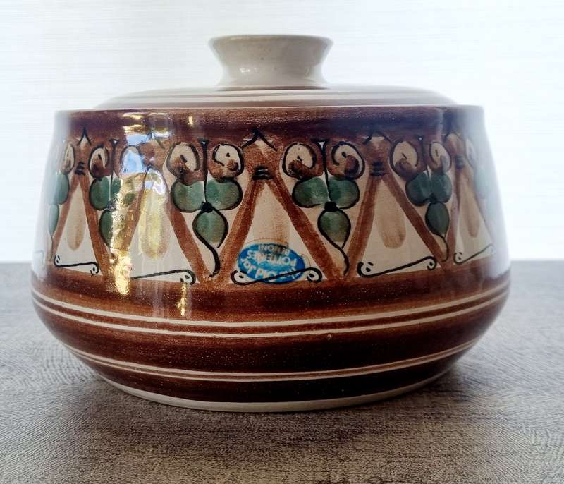 The Old Jar (T.O.J.) South African Studio Pottery lidded Bowl