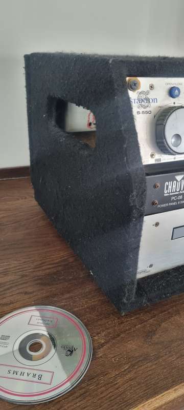 Used Stanton S-550 Professional Dual CD Player With Case