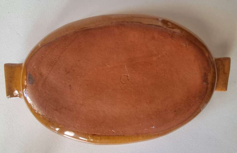 Crescent Pottery South Africa (1952-92) Pottery San Bushman and Dog Plate