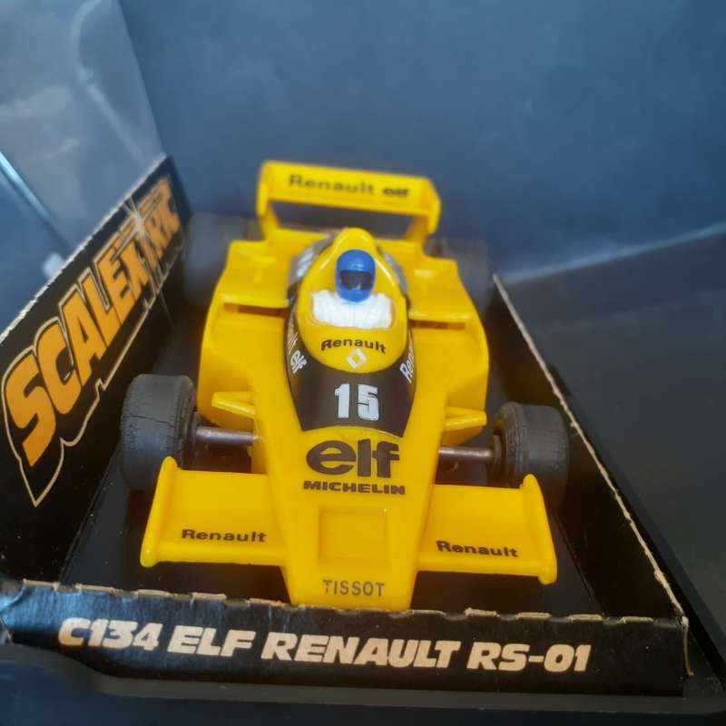 Scalextric C134 Elf Renault RS01 Boxed