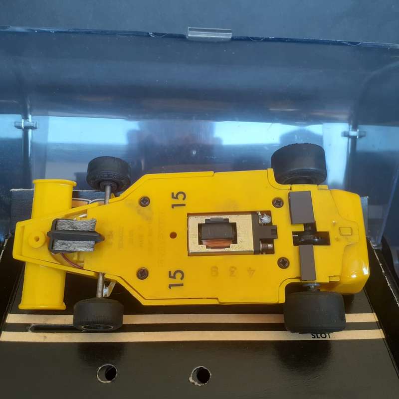 Scalextric C134 Elf Renault RS01 Boxed