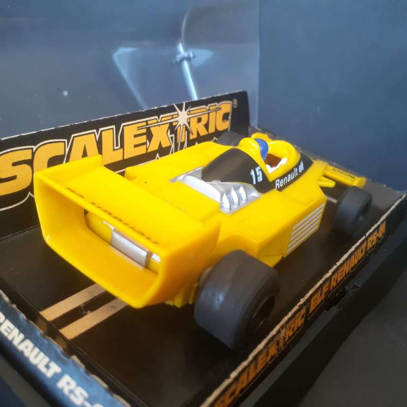 Scalextric C134 Elf Renault RS01 Boxed