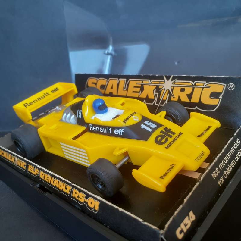 Scalextric C134 Elf Renault RS01 Boxed