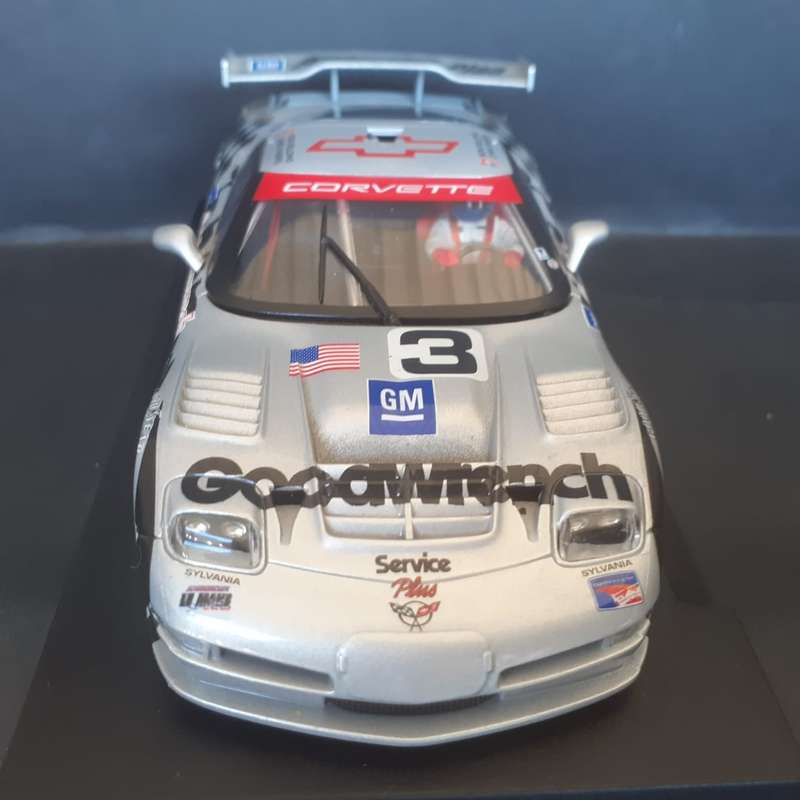 Fly A121 Corvette C5R ALMS Laguna Seca 1999 Boxed