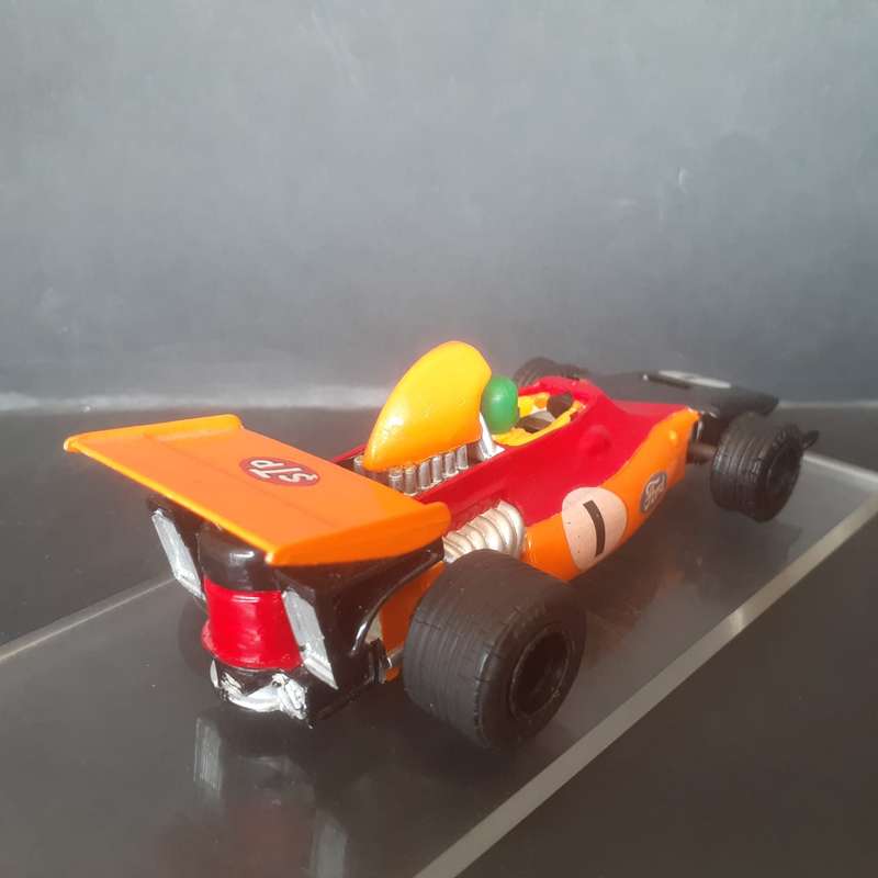 YEAR END STOCK CLEARANCE SALE - Scalextric C51 BRM P160