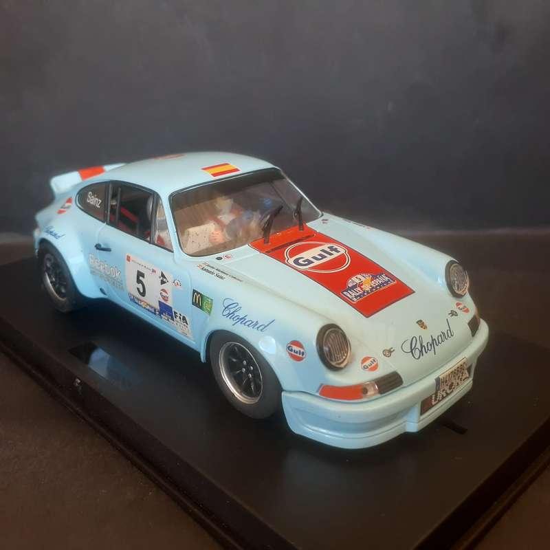 FlySlot 36104 Porsche 911 Carrera RS 3.0 Gulf Boxed with Slot-it Motor