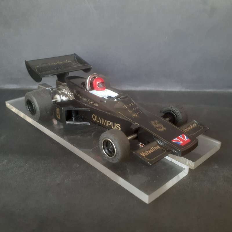 Scalextric C126 Lotus 77 John Player Special