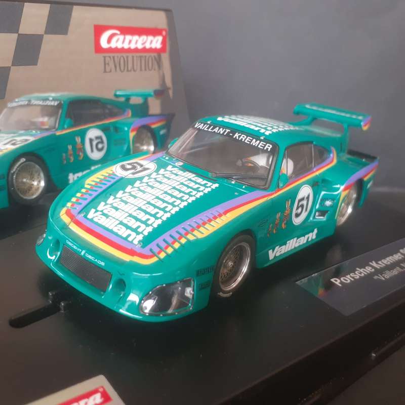 Carrera Evolution 27612 Porsche Kremer 935 K3 Vaillant Boxed