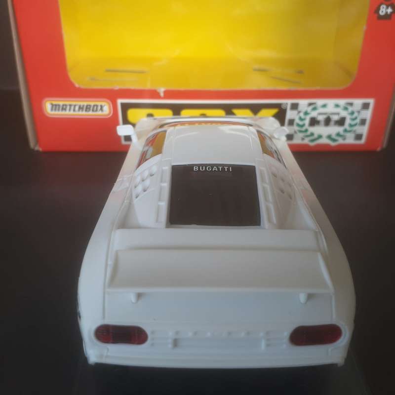 SCX 83870 Bugatti EB110 Mint Boxed