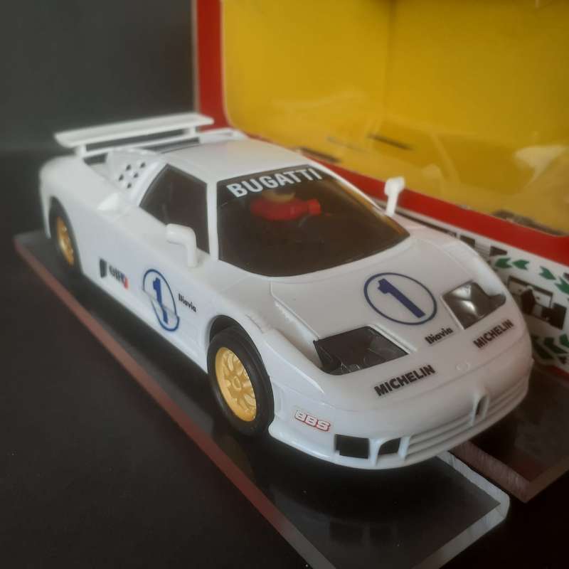 SCX 83870 Bugatti EB110 Mint Boxed