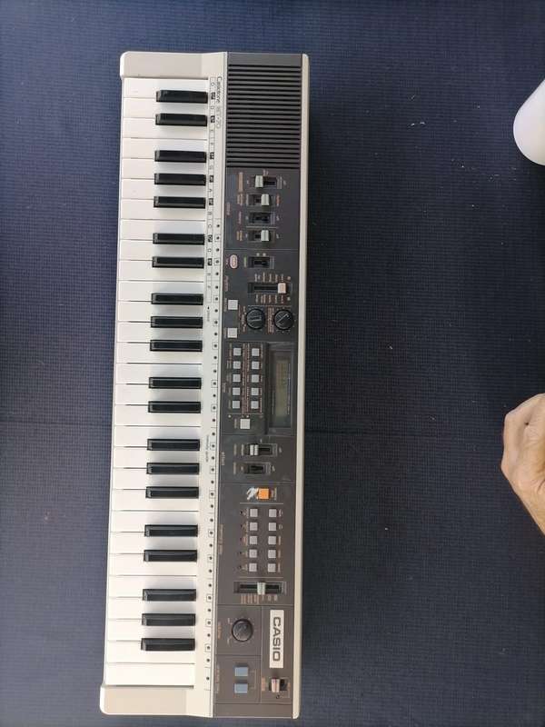 Casio Casiotone MT-70 Mini Keyboard