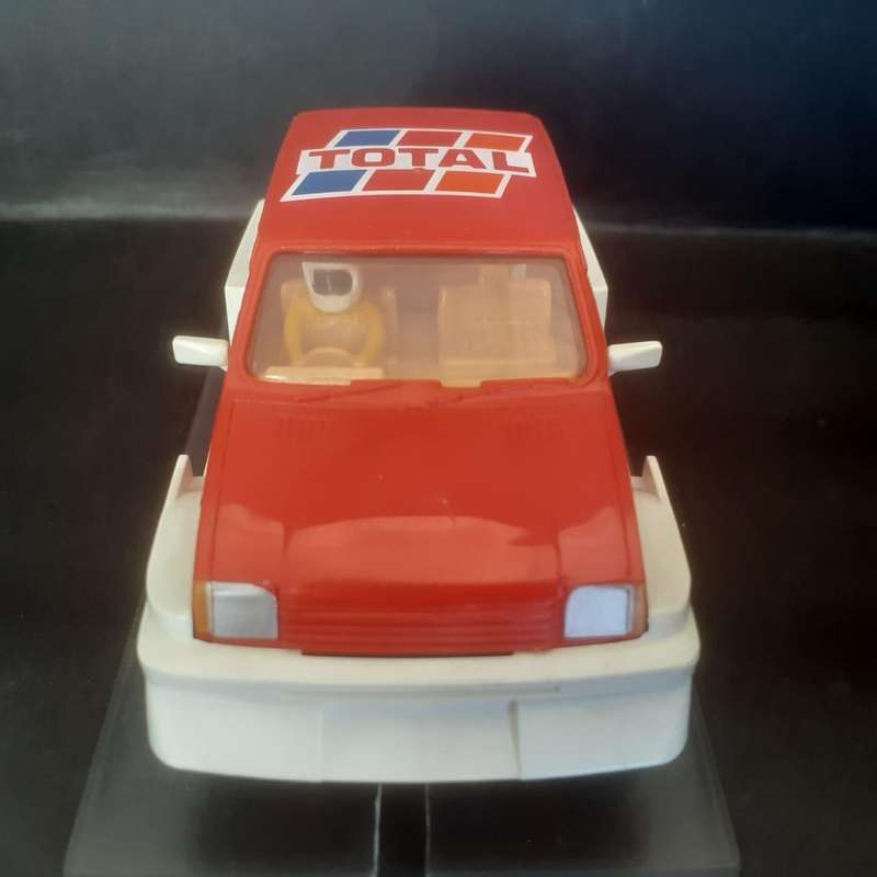 Scalextric C214 MG Metro 6R4 Total
