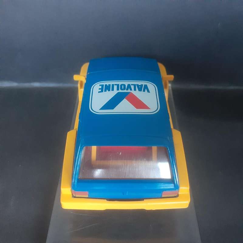 Scalextric C215 MG Metro 6R4 Valvoline