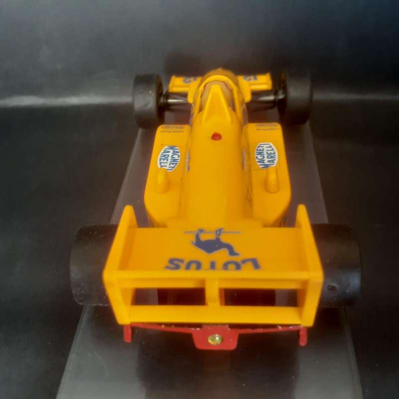 Scalextric C434 Lotus 99T Type 3 Formula 1 Ayrton Senna