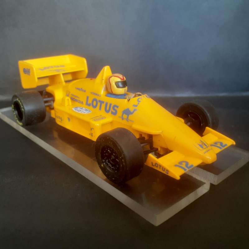 Scalextric C434 Lotus 99T Type 3 Formula 1 Ayrton Senna