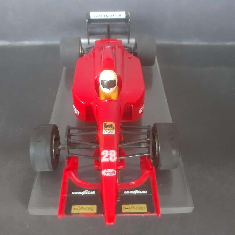 Scalextric C550 Type 2 Ferrari 643 F1