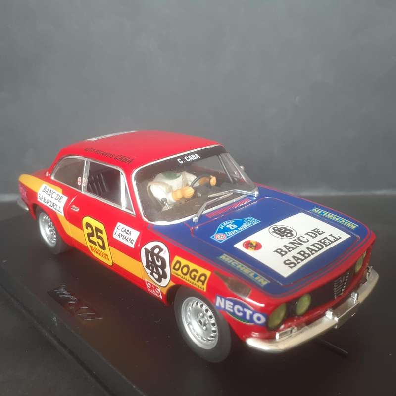Fly Alfa Romeo Giulia GTV Rallye Costa Brava 1976 with a Fly Racing motor.