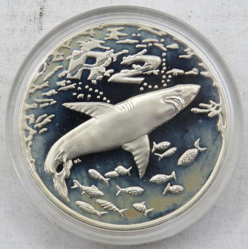 Marine Series "SHARKS" Silver R2 Sterling 1 Ounce  proof cased as issued in SA Mint box with COA