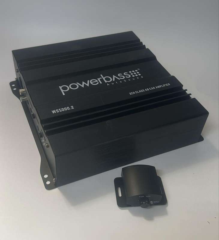 CLEARANCE POWERBASS AMP 5000 2CH 120 RMS X 2 AMP