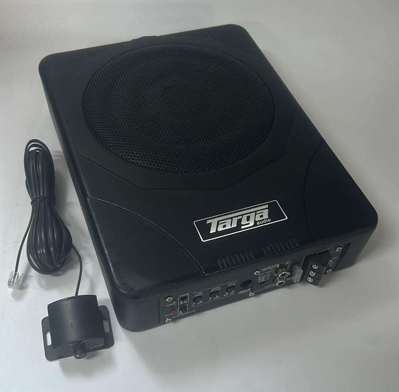 CLEARANCE TARGA 8INCH COMP ACTIVE SUB/AMP 12000W