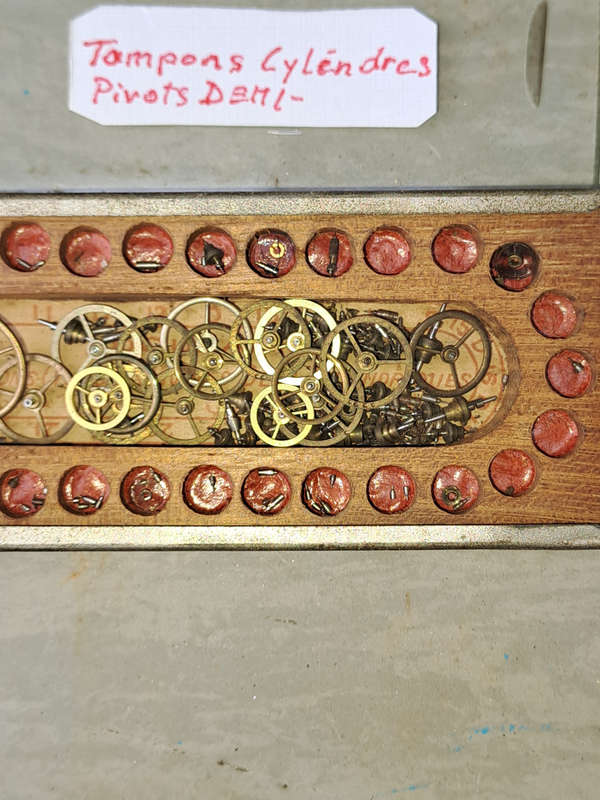 watch parts Lot says Tampons cylinders , pivots, deml