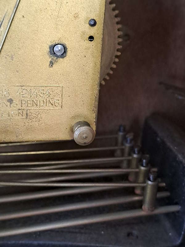 Art Deco vintage mantle clock