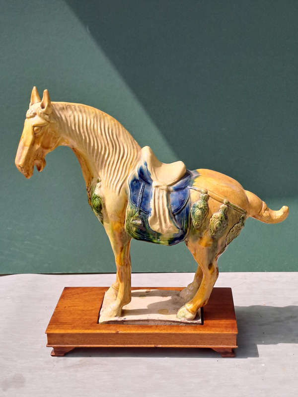 Large Vintage 36 cm 1960/70`s Tang Horse Beautiful
