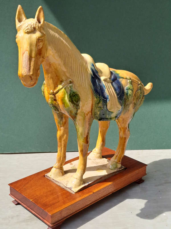 Large Vintage 36 cm 1960/70`s Tang Horse Beautiful