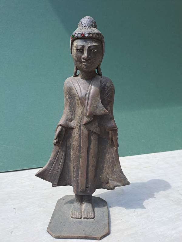 early 19th century bronze Burmese Mandalay Buddha