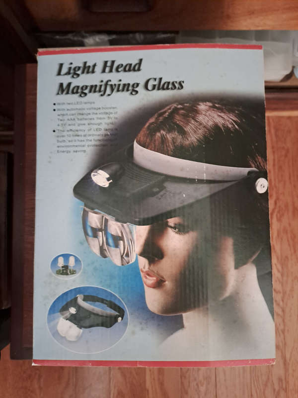 Jewelers/watchmakers magnifying visor with light and 3 sets of glasses