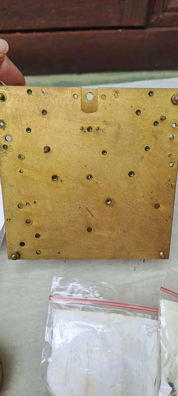 Clock movemnt for spares or repairs 102/26 385