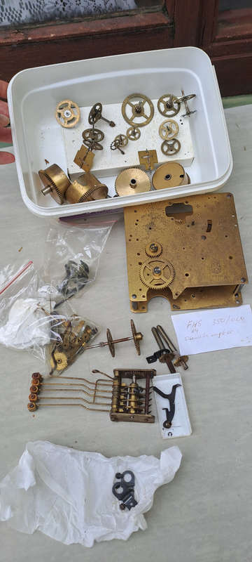 Clock movemnt for spares or repairs FHS 350/020 64 reduced