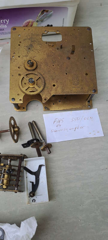 Clock movemnt for spares or repairs FHS 350/020 64 reduced