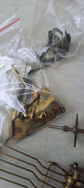 Clock movemnt for spares or repairs FHS 350/020 64 reduced