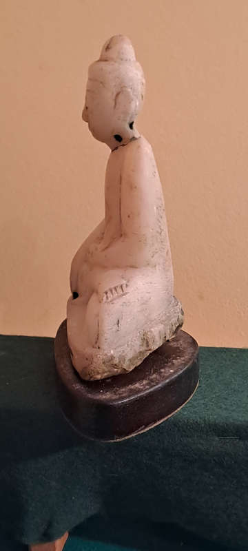 Burmese/mYANMAR EARLY 19TH CENTURY Alabaster Carved Shan Buddah Statue