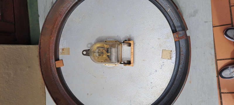 REDUCED Large electric vintage wall clock
