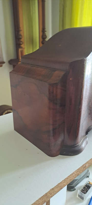 Junghans clock housing with bezel and 4 gong