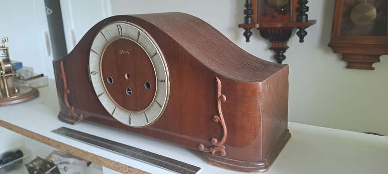 Hermle clock housing Nice