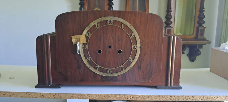 mantle clock housing art deco