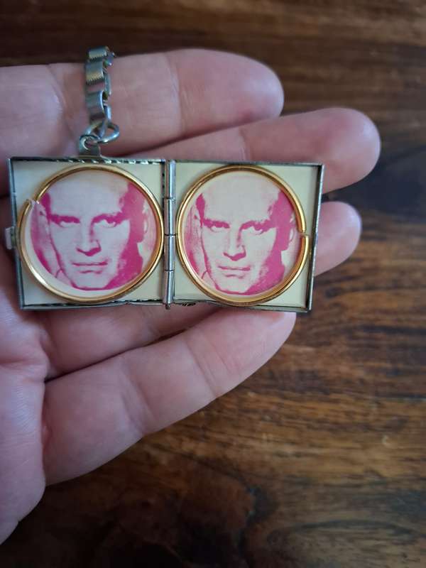 Vintage Chrysler keyring Photo Frame